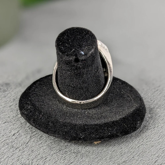 Silver color dark stone signet ring, 8, unisex - Picture 4 of 8